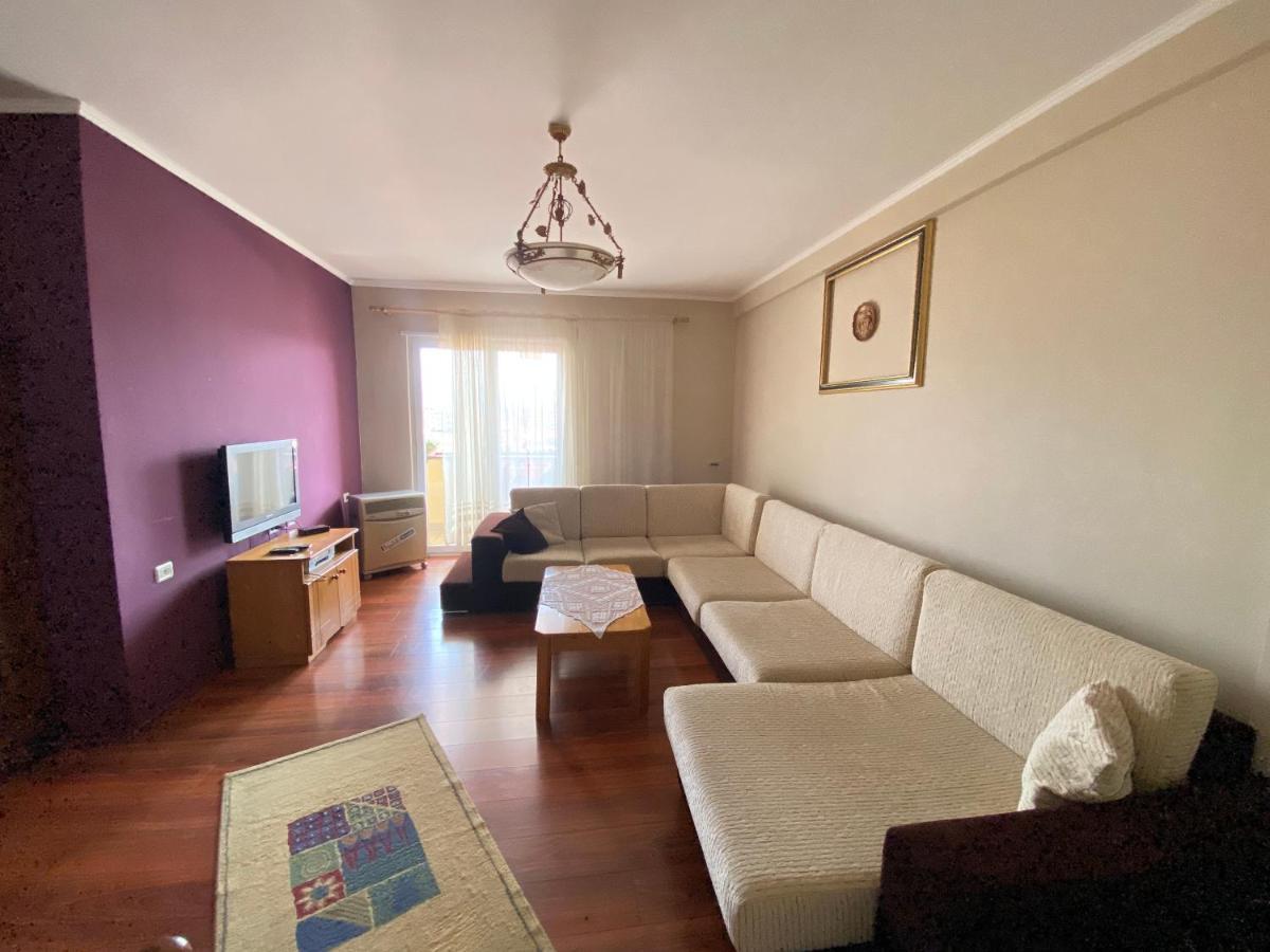 Stay The Night Shkodra Apartment City Centre 외부 사진
